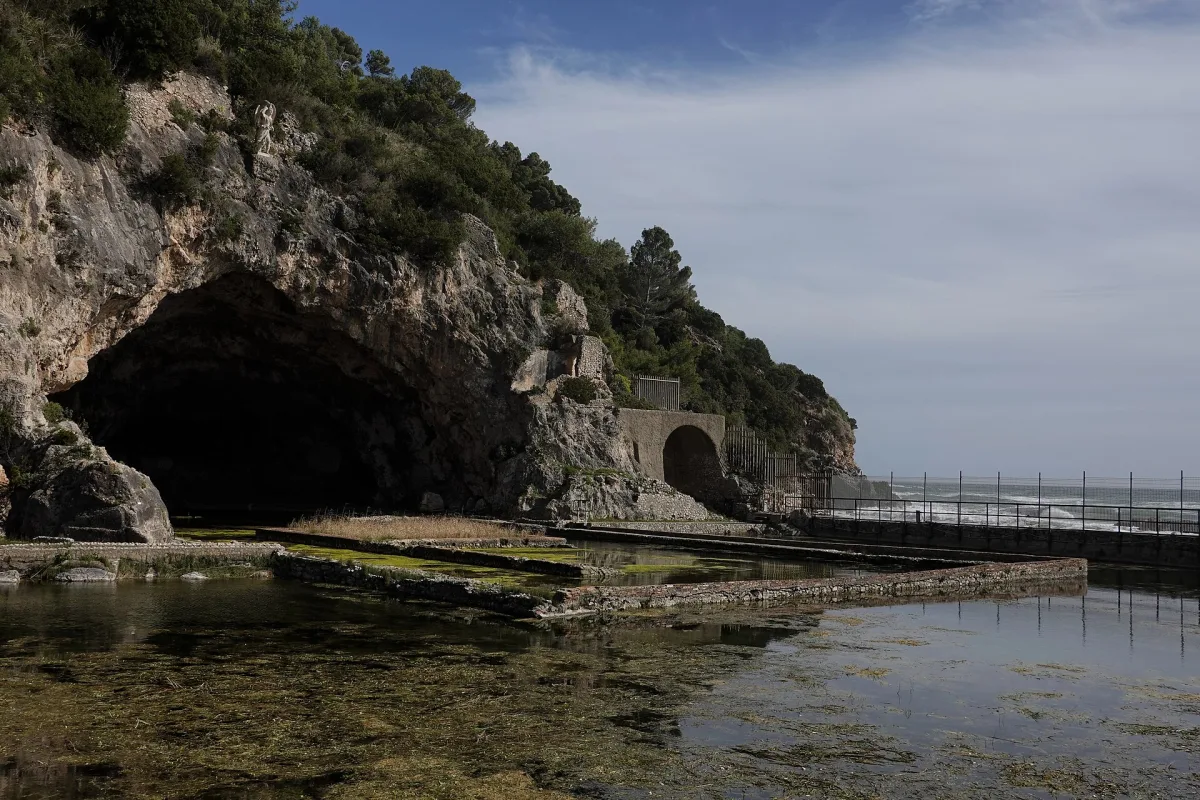 Come arrivare a Sperlonga: distanze, tempi e consigli aggiornati 2026
