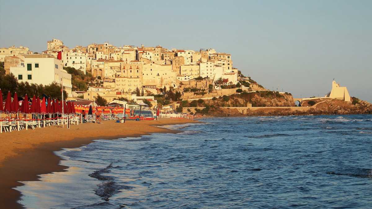 Cosa vedere a Sperlonga in un giorno: itinerario tra storia e mare